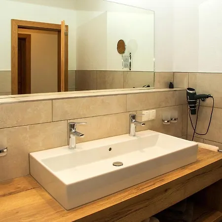 Haus Helvetia * Ladis