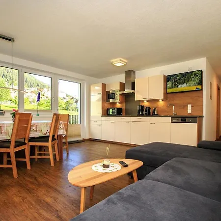 Apartamento Haus Helvetia Ladis